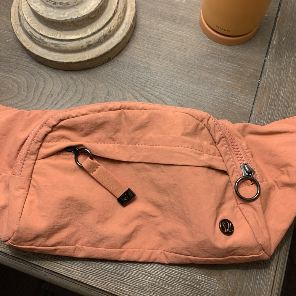 Lululemon Fanny pack
